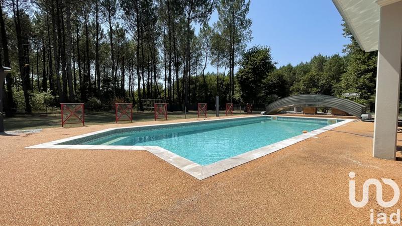 Maison de maîtres - 260 m² - 7 pièces