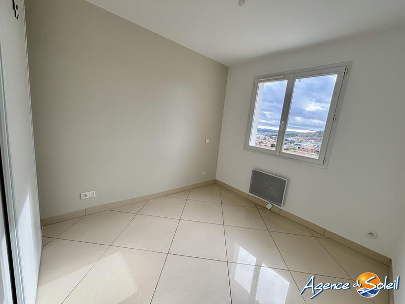 Maison - 79 m² - 6 pièces