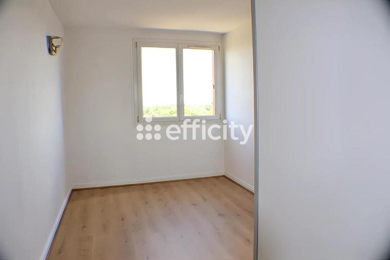 Appartement - 67 m² - 4 pièces