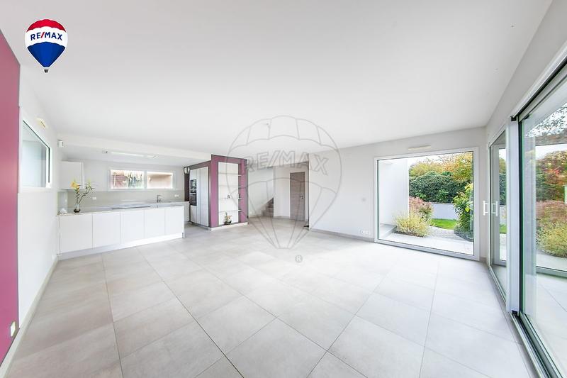 Maison - 129 m² - 6 pièces