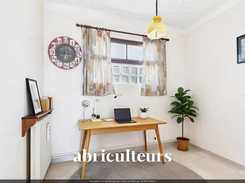 Appartement - 93 m² - 6 pièces