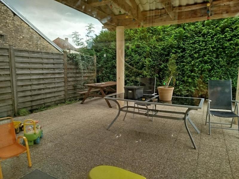 Maison - 242 m² - 6 pièces