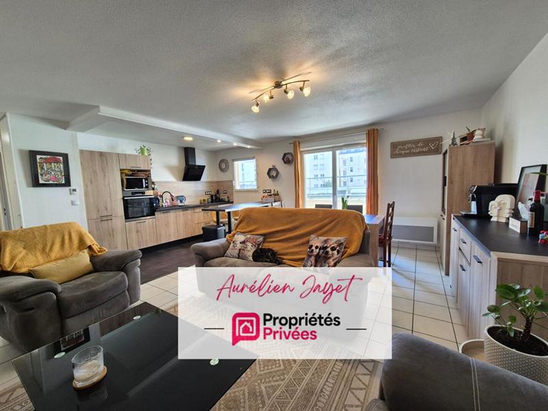 Appartement - 81 m² - 4 pièces