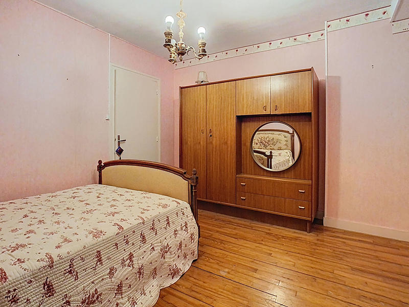 Maison - 167 m² - 6 pièces