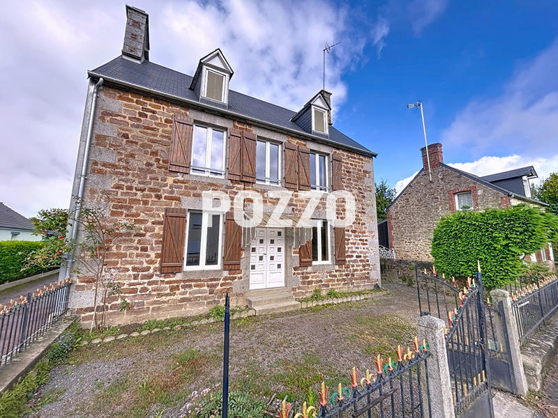 Maison - 88 m² - 5 pièces