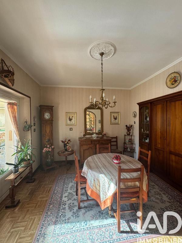 Maison de ville - 128 m² - 9 pièces