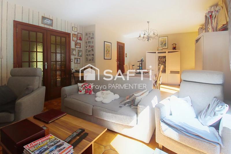 Maison - 138 m² - 6 pièces