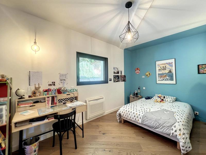 Maison - 195 m² - 5 pièces