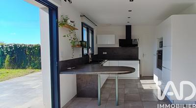 Maison - 135 m² - 6 pièces