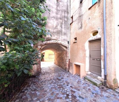 Immeuble - 123 m² - 7 pièces