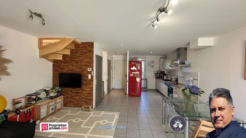 Maison - 77 m² - 5 pièces