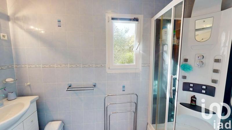 Maison - 102 m² - 3 pièces