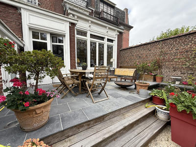 Maison - 289 m² - 7 pièces