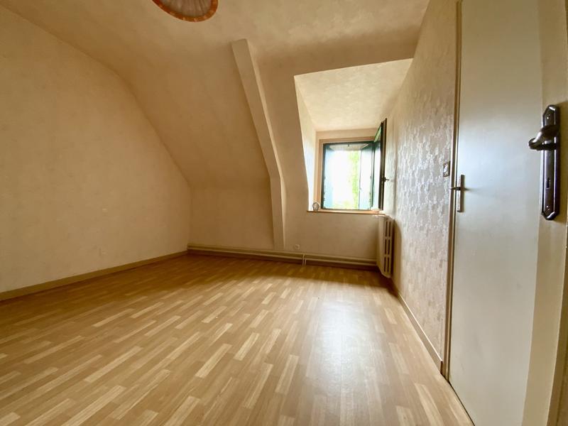 Maison - 194 m² - 8 pièces