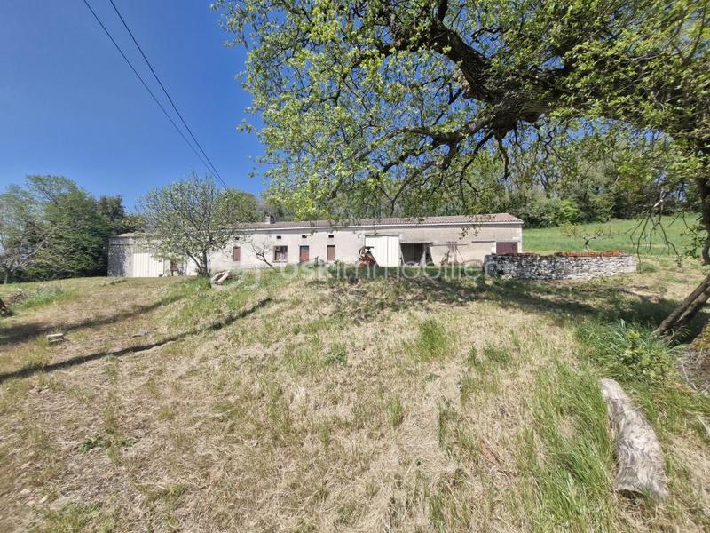 Maison ancienne - 150 m² - 4 pièces