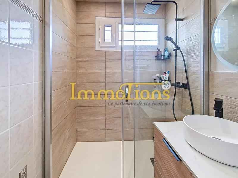 Villa - 84 m² - 4 pièces