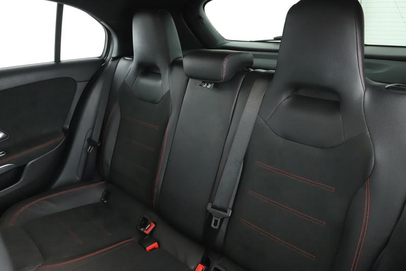 Mercedes Classe a 200 163 ch