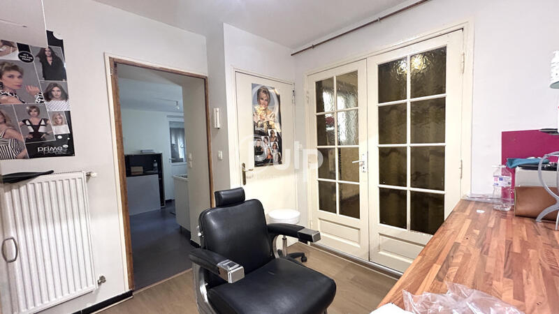 Immeuble - 174 m² - 6 pièces