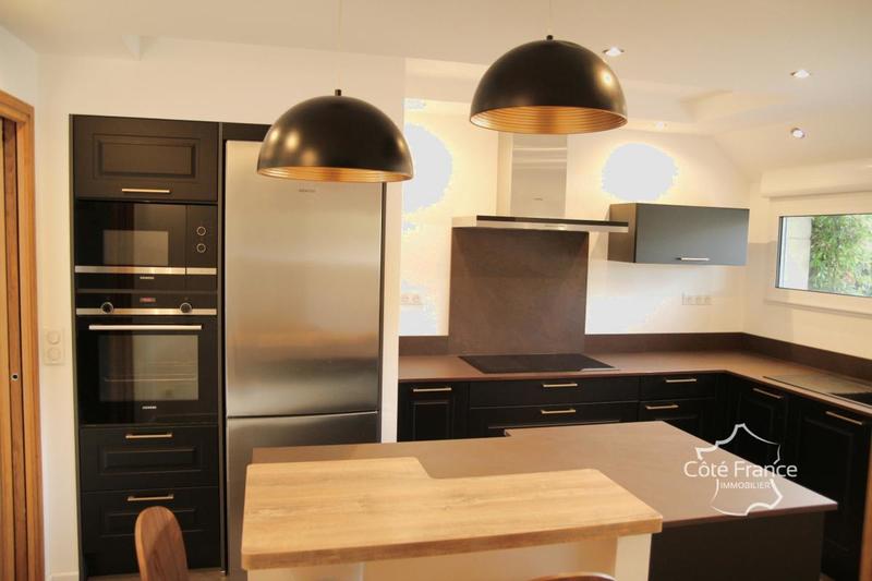 Maison - 184 m² - 5 pièces