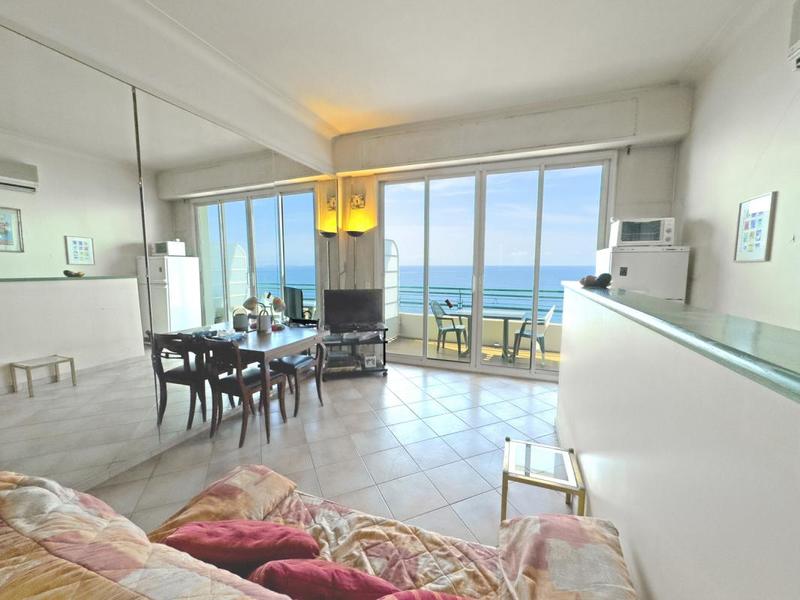 Studio - 34 m² - 1 pièce