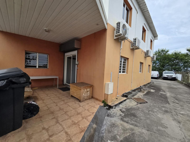 Local commercial - 178 m²