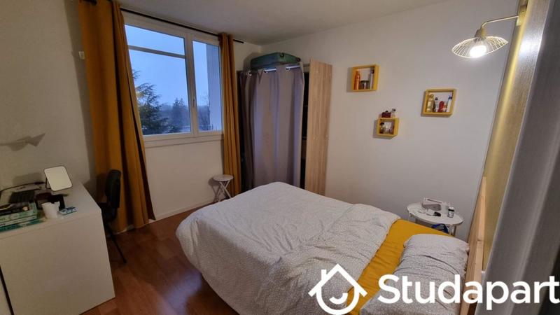 Chambre - 21 m² - 1 pièce