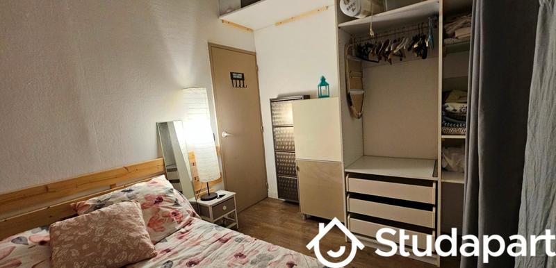 Chambre - 8 m² - 1 pièce