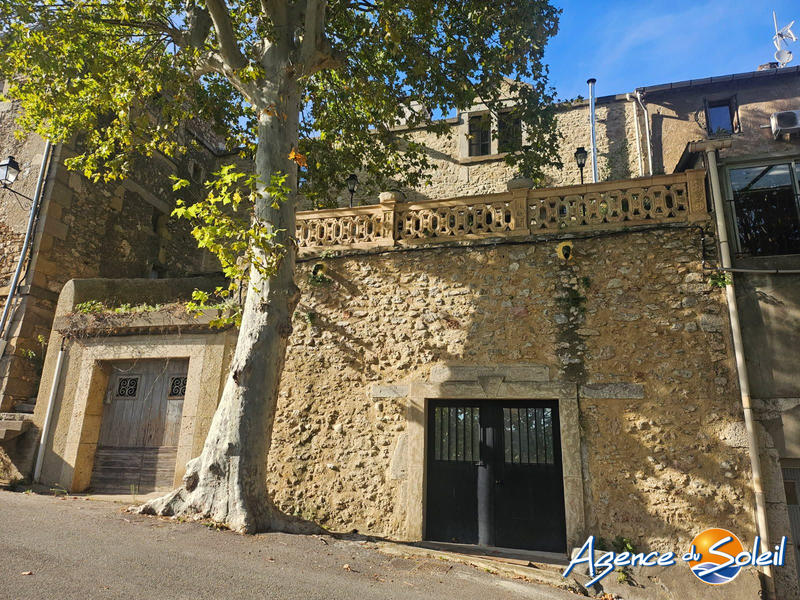 Château - 185 m² - 8 pièces