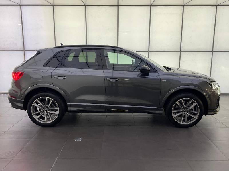 Audi Q3 45 TFSIe 245 ch s tronic 6 s line