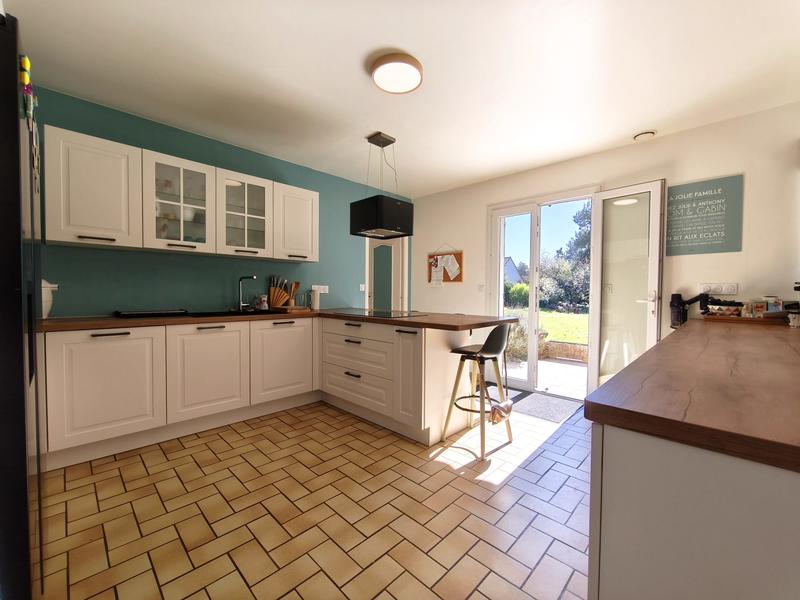 Maison traditionnelle - 235 m² - 11 pièces