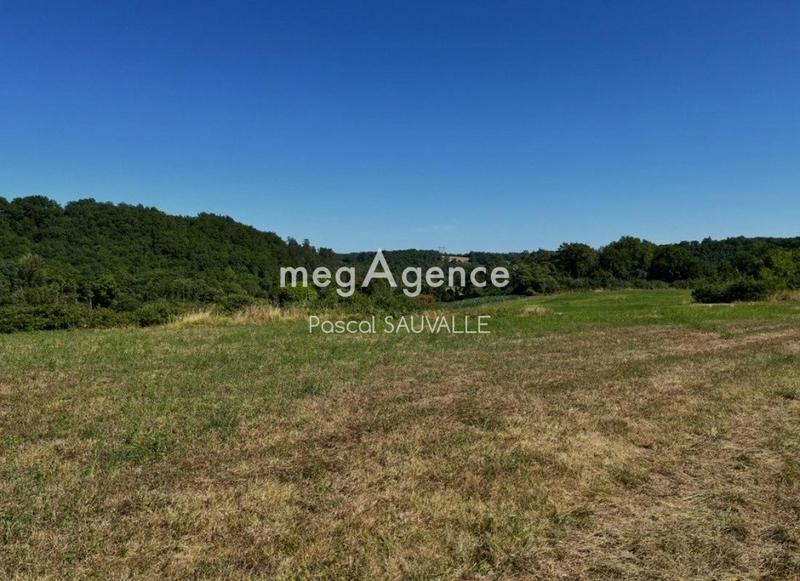 Terrain constructible - 3 221 m²
