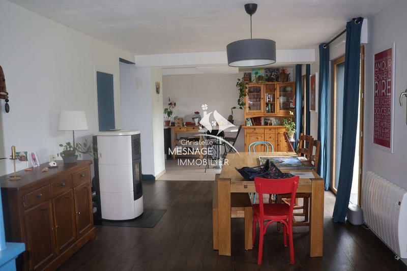 Maison - 143 m² - 6 pièces