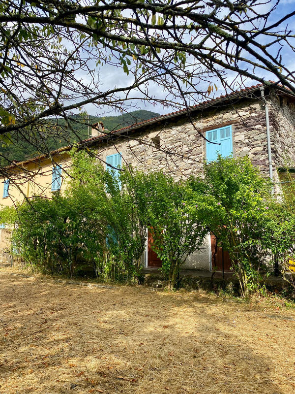 Maison - 209 m² - 7 pièces