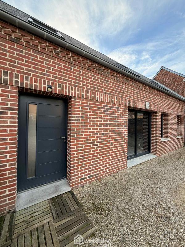 Maison - 98 m² - 5 pièces