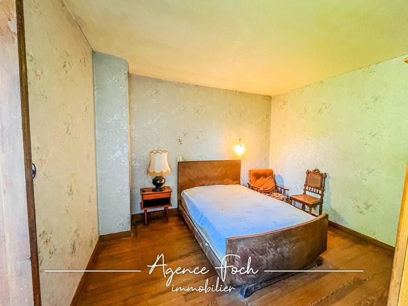 Maison ancienne - 210 m² - 6 pièces