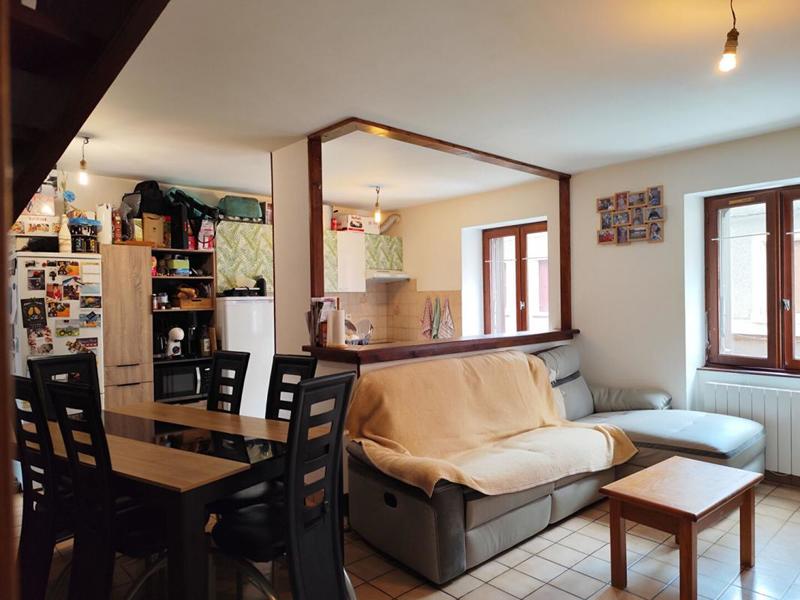 Immeuble - 155 m² - 10 pièces