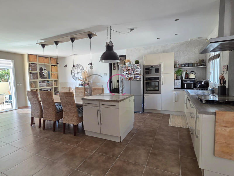 Villa - 125 m² - 5 pièces