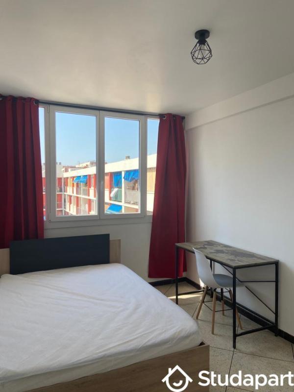 Chambre - 11 m² - 1 pièce