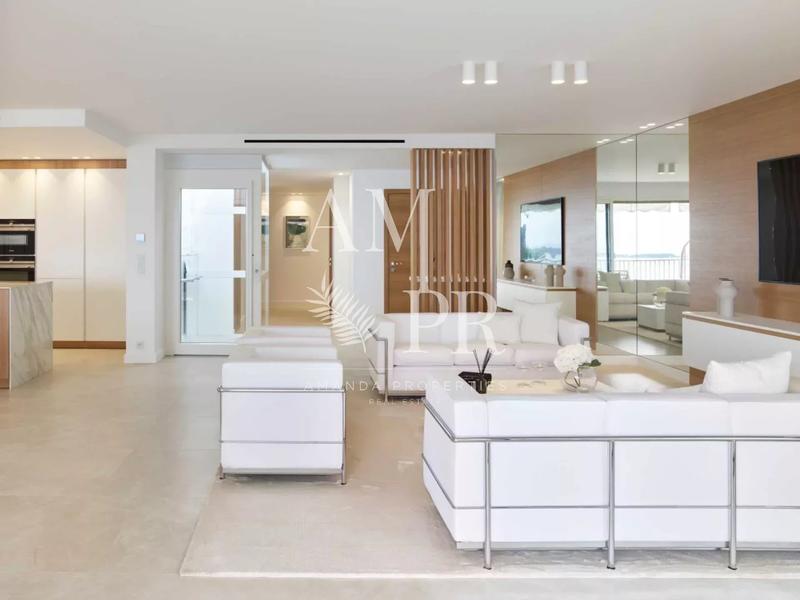 Villa sur toit - 147 m² - 4 pièces