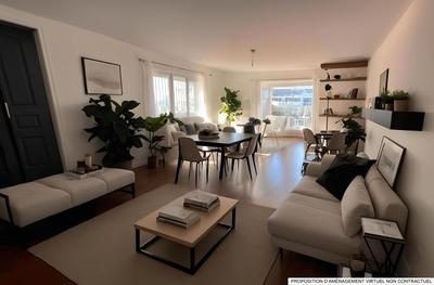 Maison - 221 m² - 10 pièces