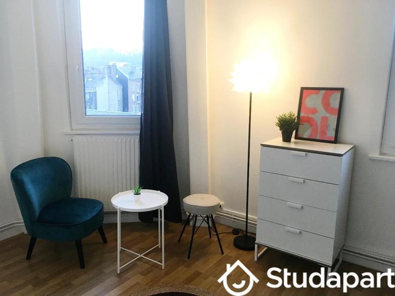 Chambre - 17 m² - 1 pièce