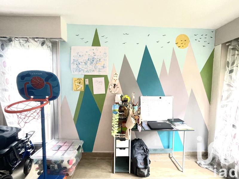 Appartement - 98 m² - 5 pièces