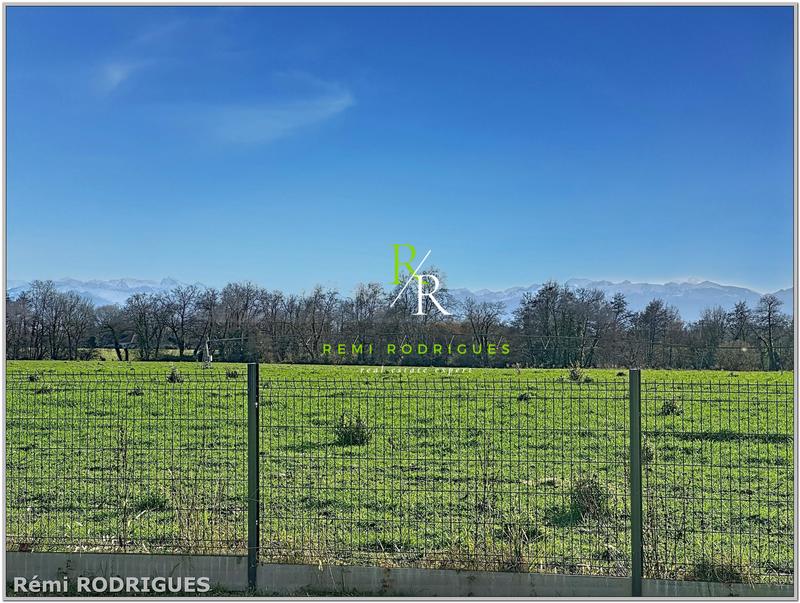 Maison - 213 m² - 9 pièces