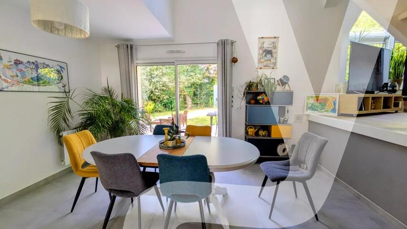 Maison - 142 m² - 6 pièces