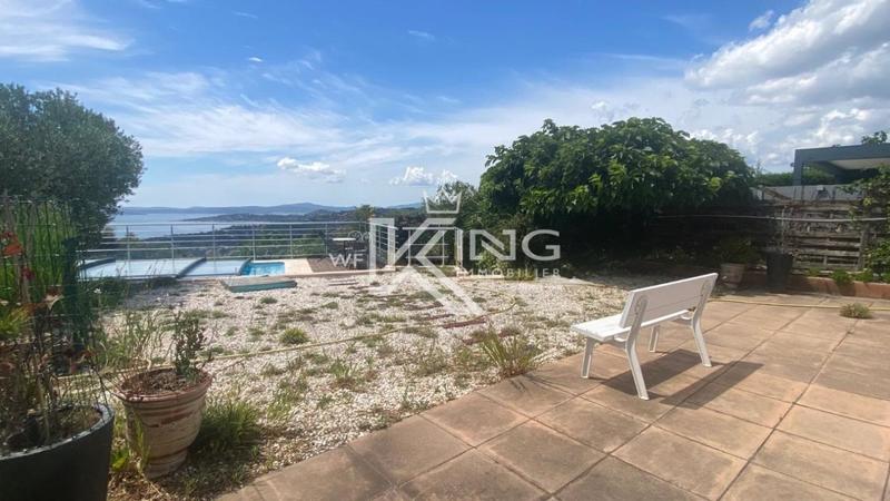 Villa - 90 m² - 5 pièces