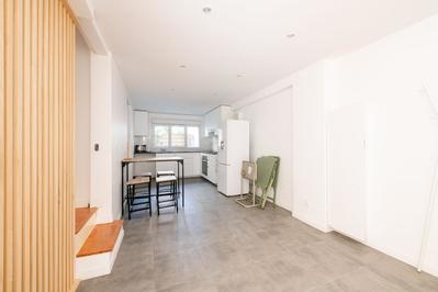 Maison - 86 m² - 4 pièces