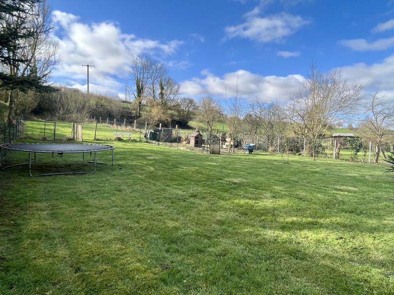 Maison traditionnelle - 140 m² - 6 pièces