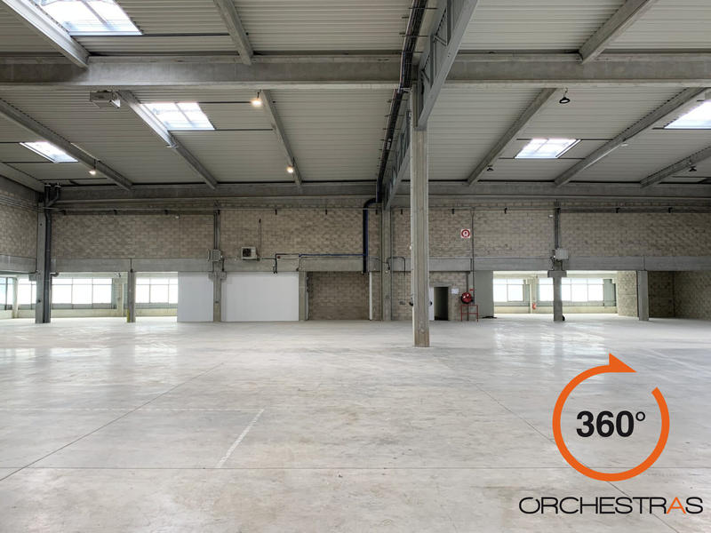 Local d'activités - 3 290 m²