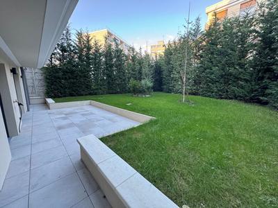 Appartement - 97 m² - 4 pièces