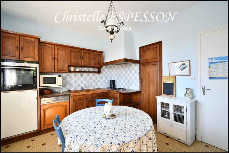 Maison - 94 m² - 5 pièces